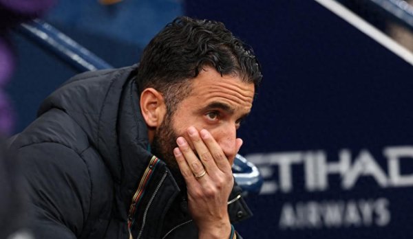 启运配资 还有救！战绩不佳情有可原，阿莫林绝非庸才，曼联改善一点即可为